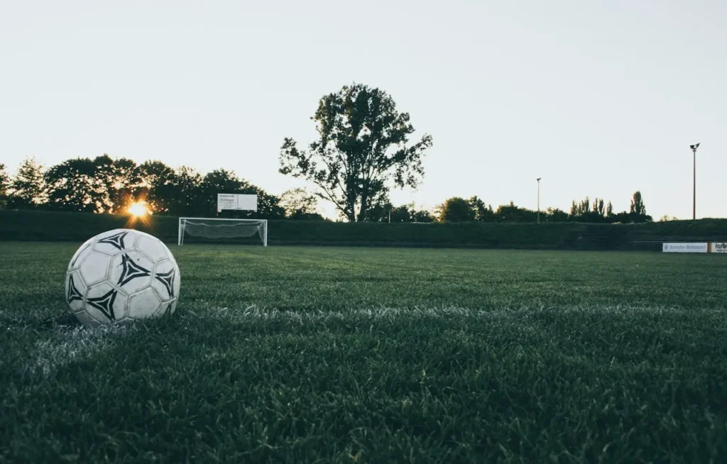 Ile trwa mecz Amp futbol?